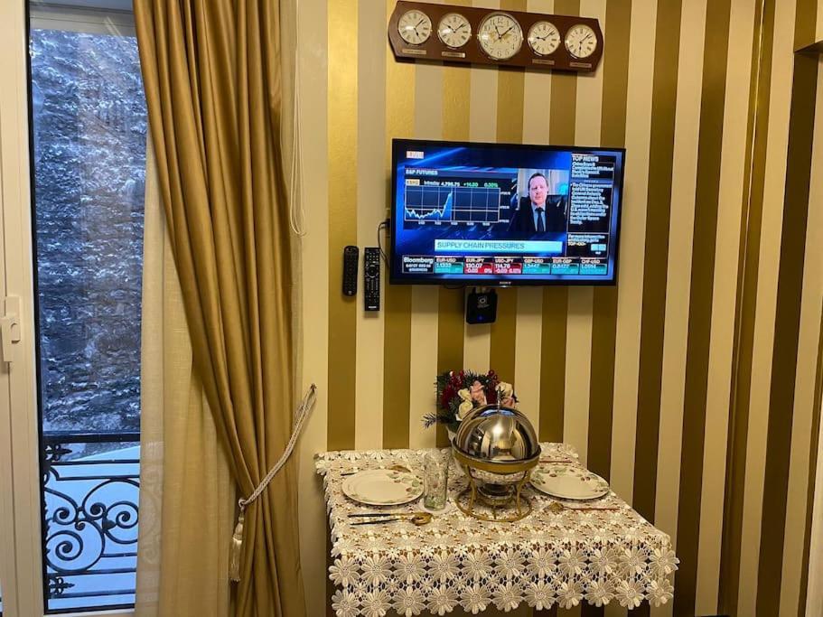 פריז Premium Studio 2 Minutes Walk From Champs-Elysees מראה חיצוני תמונה