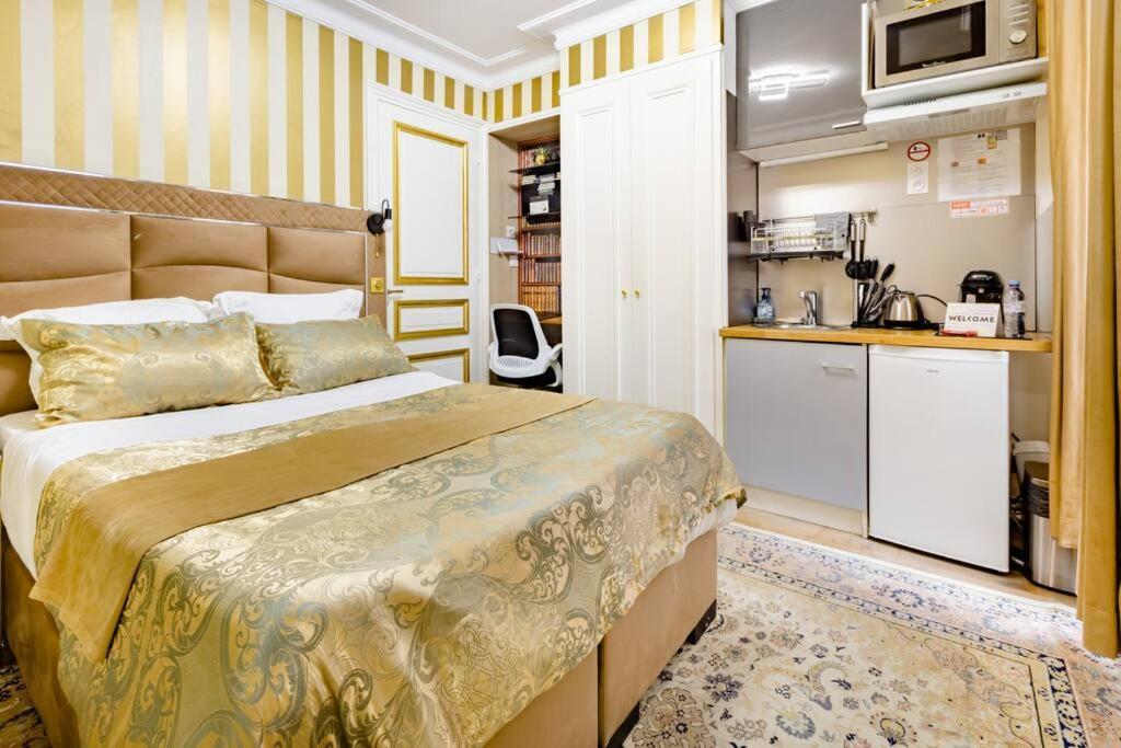 פריז Premium Studio 2 Minutes Walk From Champs-Elysees מראה חיצוני תמונה